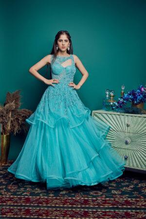 LOOK 023