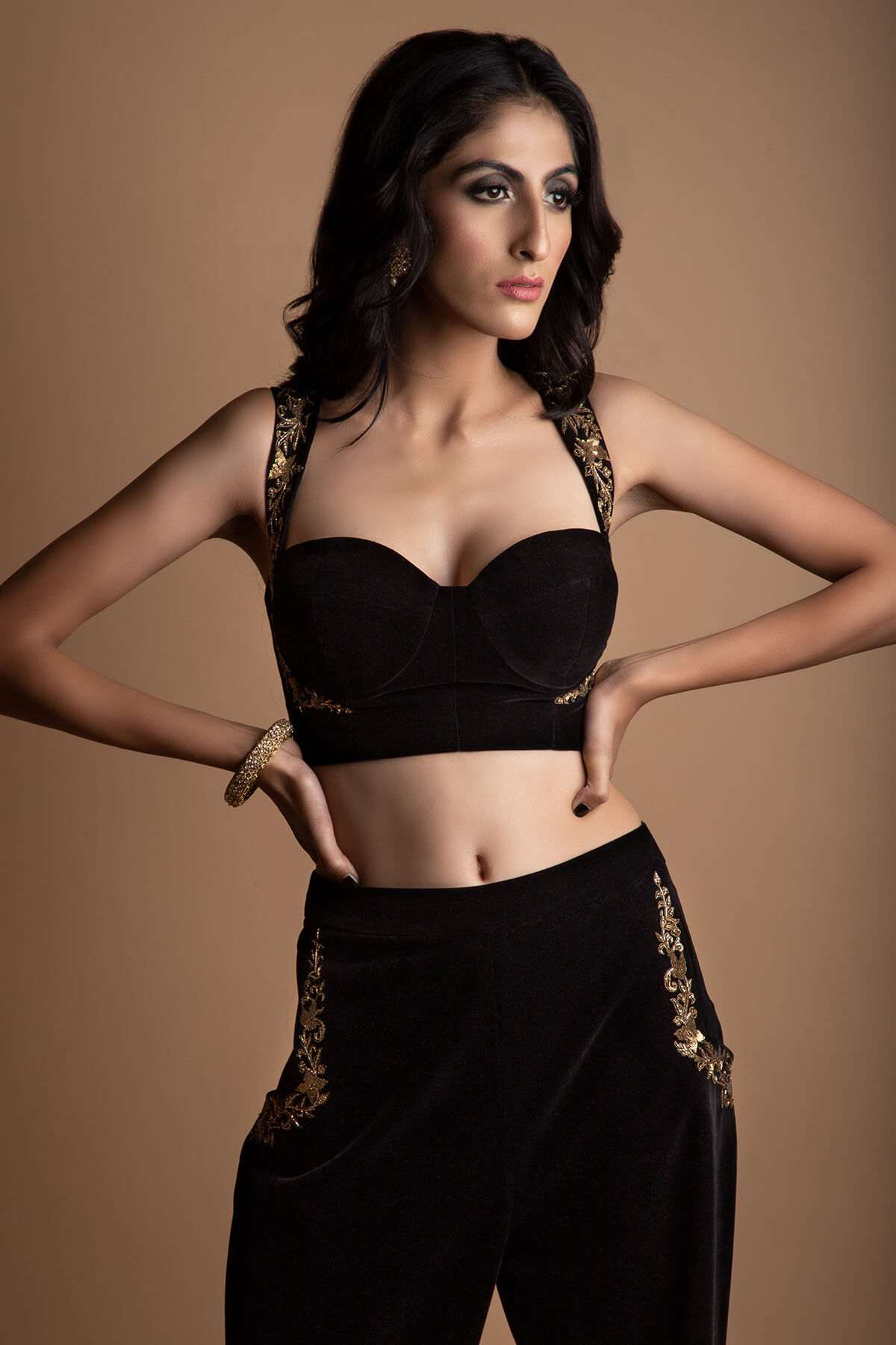 BLACK EMBROIDERED CO-ORD SET