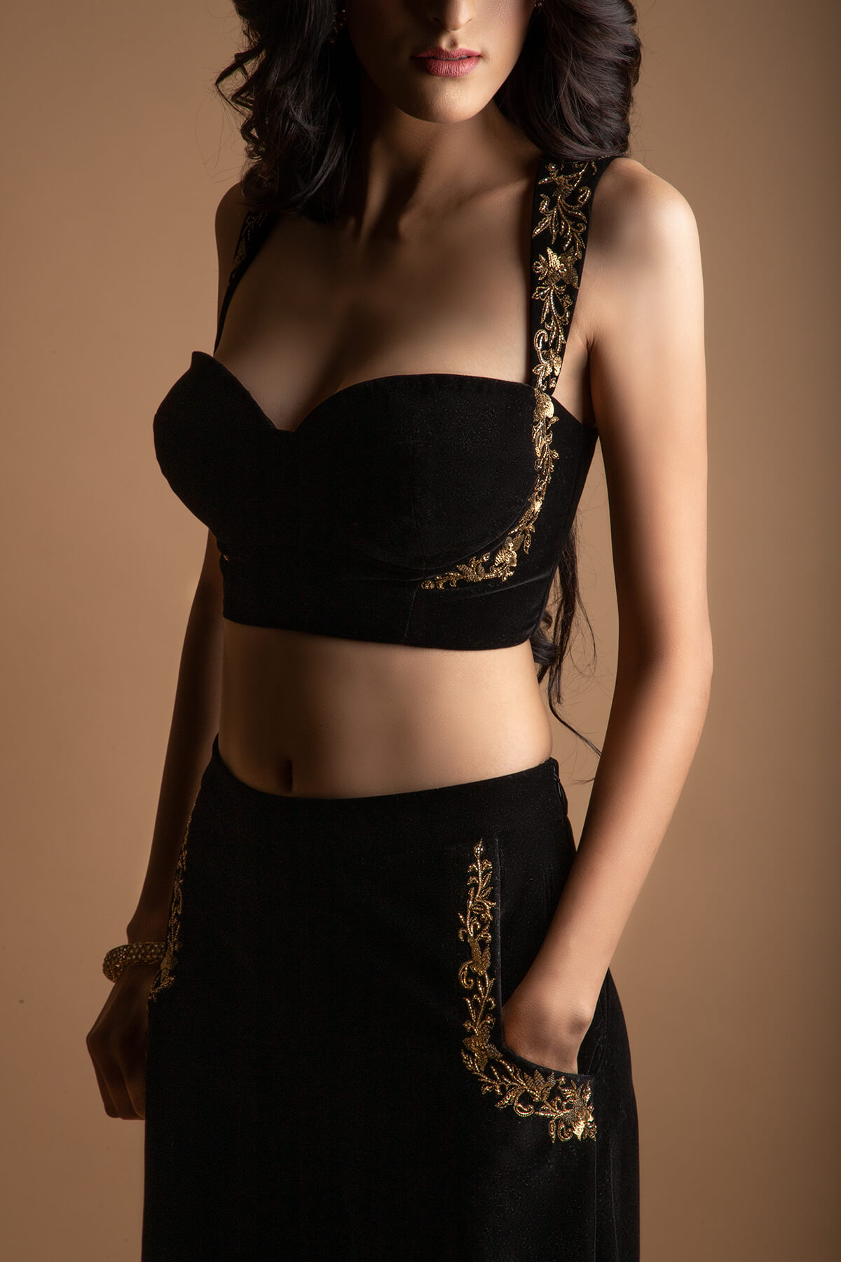 BLACK EMBROIDERED CO-ORD SET - Image 2